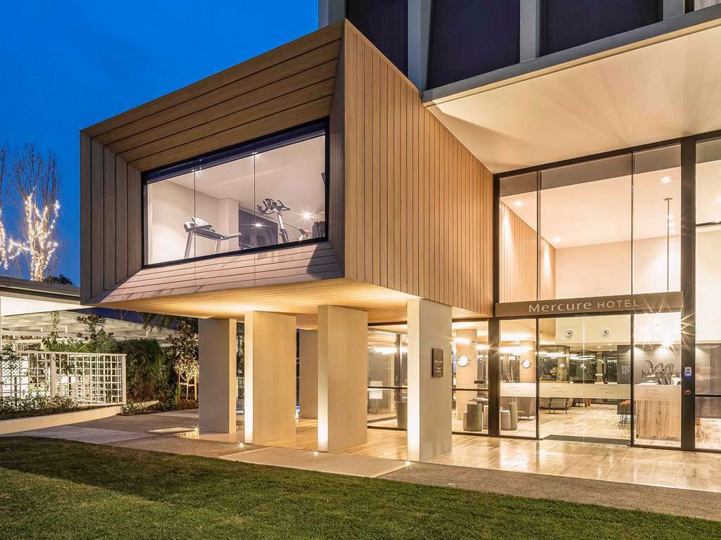 ホテル メルキュール シドニー ルーズ ヒル Kellyville エクステリア 写真